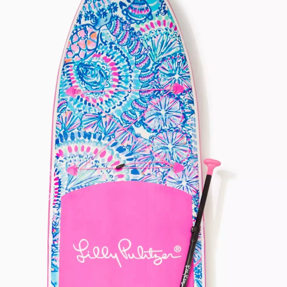NIB Lilly Pulitzer Stand Up Paddleboard with matching carry Bag!!!